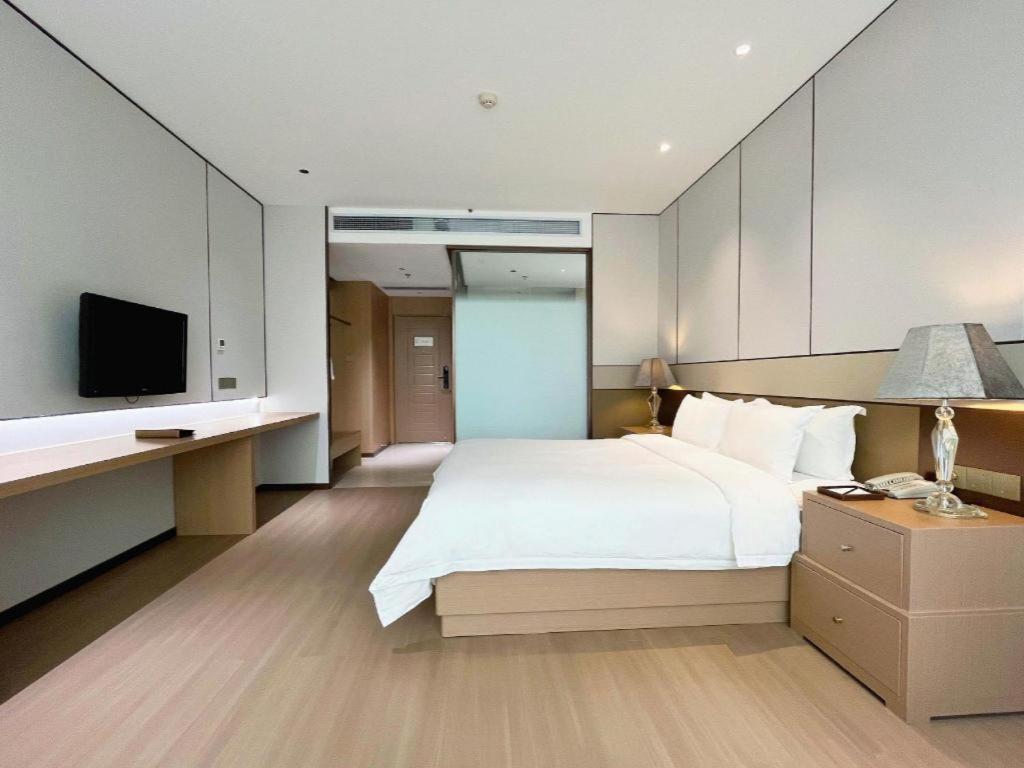 Howard Johnson By Wyndham Sunshine Plaza Ningbo Exterior foto