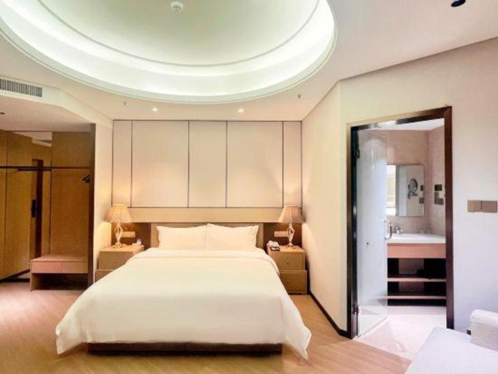 Howard Johnson By Wyndham Sunshine Plaza Ningbo Exterior foto